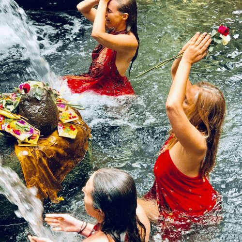 Red Rose R-Evolution - An Initiation with Mary Magdalene